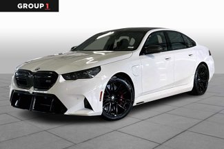 New 2026 BMW M5 w/ Carbon Package image 1