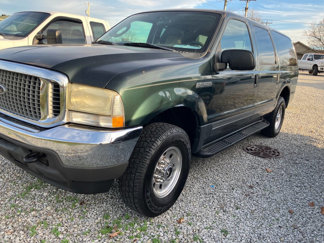 Used 2004 Ford Excursion XLT image 1