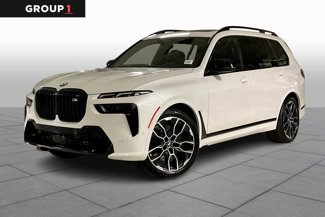 New 2026 BMW X7 M60i image 1