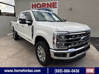 New 2025 Ford F250 4x4 Crew Cab Super Duty image 1