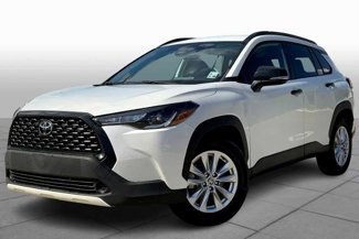 Used 2023 Toyota Corolla Cross LE image 1