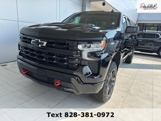 Used 2024 Chevrolet Silverado 1500 LT Trail Boss w/ Convenience Package II image 1