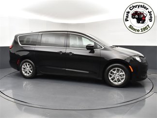 New 2025 Chrysler Voyager LX image 1
