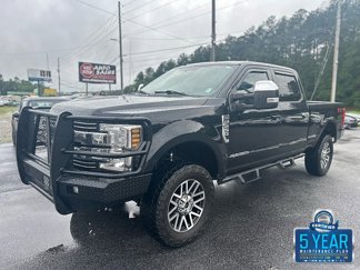 Used 2019 Ford F250 Lariat w/ Lariat Value Package image 1
