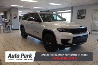 New 2025 Jeep Grand Cherokee L Altitude image 1