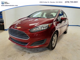 Used 2015 Ford Fiesta SE image 1