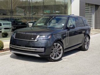 New 2025 Land Rover Range Rover SE image 1