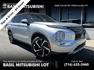 New 2025 Mitsubishi Outlander 4WD Plug-In Hybrid image 1