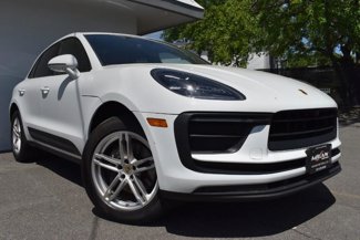 Used 2022 Porsche Macan image 1