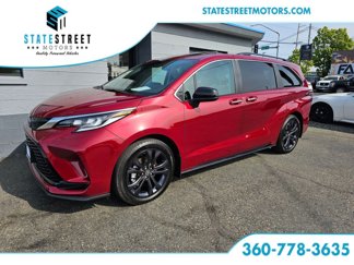 Used 2024 Toyota Sienna XSE image 1
