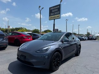 Used 2023 Tesla Model Y Long Range image 1