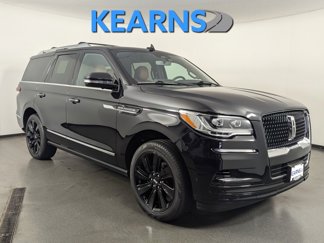 Used 2024 Lincoln Navigator Reserve image 1