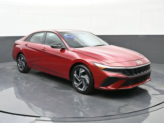 Certified 2025 Hyundai Elantra Sport image 1