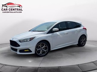 Used 2018 Ford Focus ST image 1