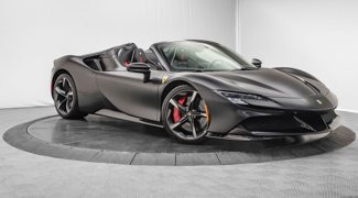 Used 2024 Ferrari SF90 Spider image 1