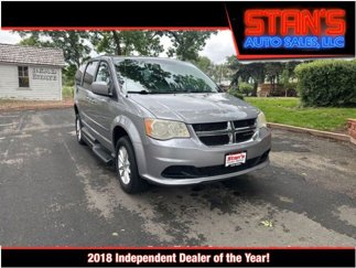 Used 2014 Dodge Grand Caravan SXT image 1