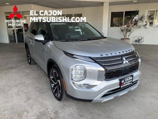New 2025 Mitsubishi Outlander SE image 1