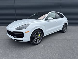 Used 2023 Porsche Cayenne Turbo S image 1