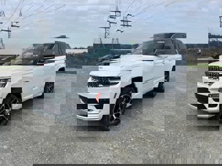 New 2025 Jeep Grand Cherokee Summit image 1
