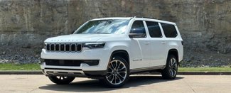 Used 2023 Jeep Wagoneer L Series III w/ Premium Group I image 1