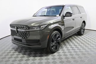 New 2025 Lincoln Navigator Black Label image 1