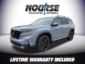 New 2025 Honda Pilot Touring image 1