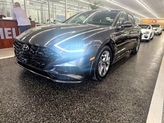 Used 2023 Hyundai Sonata SEL image 1