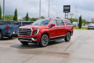 New 2025 GMC Yukon XL Elevation image 1
