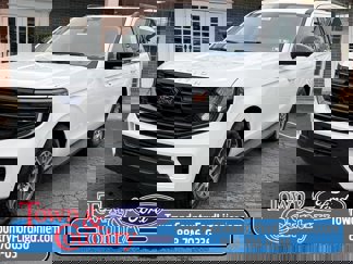 New 2025 Ford Expedition Active image 1