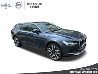 New 2025 Volvo V90 B6 Cross Country Ultra w/ Protection Package Premier image 1