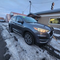 Used 2019 Hyundai Tucson SEL image 1