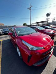 Used 2022 Toyota Prius LE image 1