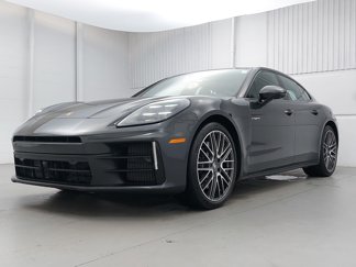 New 2025 Porsche Panamera 4 image 1