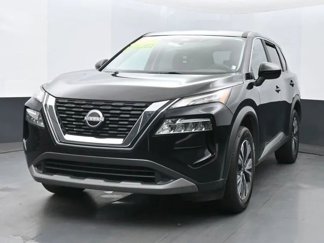 Used 2023 Nissan Rogue SV image 1