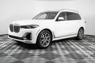 Used 2022 BMW X7 xDrive40i w/ Premium Package image 1