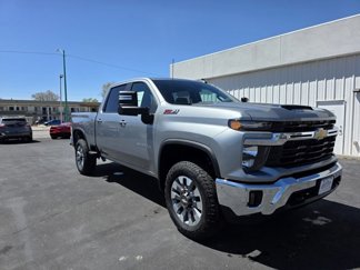 New 2025 Chevrolet Silverado 3500 LT image 1
