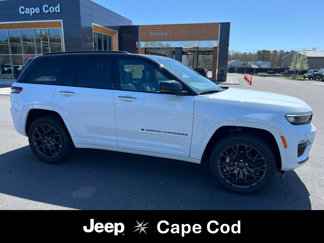 New 2025 Jeep Grand Cherokee Summit image 1