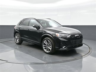 Certified 2024 Audi Q3 2.0T Premium Plus w/ Premium Plus Package image 1