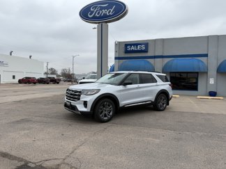New 2025 Ford Explorer Active image 1