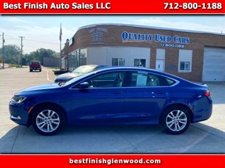 Used 2016 Chrysler 200 Limited image 1