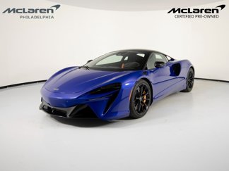 Used 2024 McLaren Artura image 1
