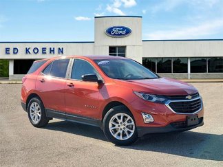Used 2020 Chevrolet Equinox LS w/ LS Convenience Package image 1