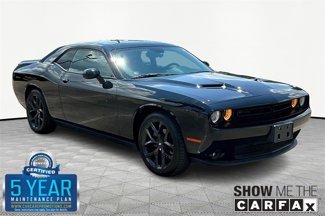 Used 2022 Dodge Challenger SXT w/ Blacktop Package image 1