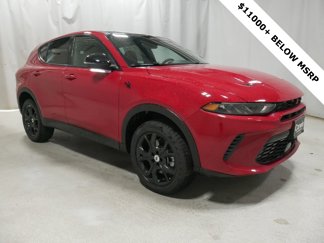 New 2024 Dodge Hornet GT image 1