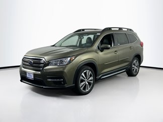 Used 2022 Subaru Ascent Limited w/ Technology Package image 1