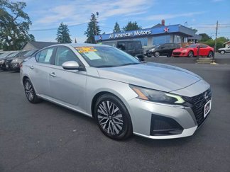 Used 2023 Nissan Altima 2.5 SV image 1
