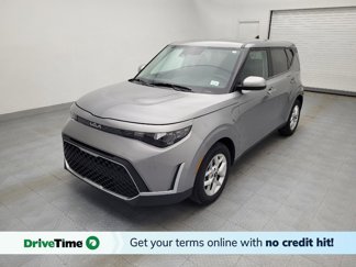 Used 2023 Kia Soul LX w/ LX Technology Package image 1
