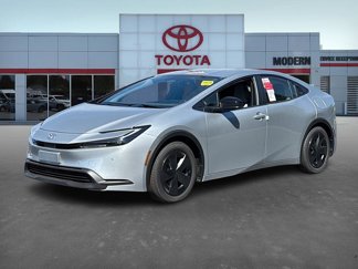 New 2026 Toyota Prius LE image 1