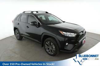 Used 2025 Toyota RAV4 XLE Premium image 1