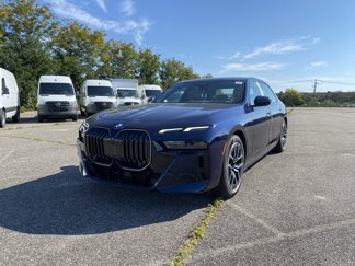 New 2026 BMW 740i xDrive w/ Premium Package image 1